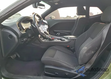 2018 Dodge Challenger Sxt from USA, damaged, VIN 2C3CDZAG6JH271910